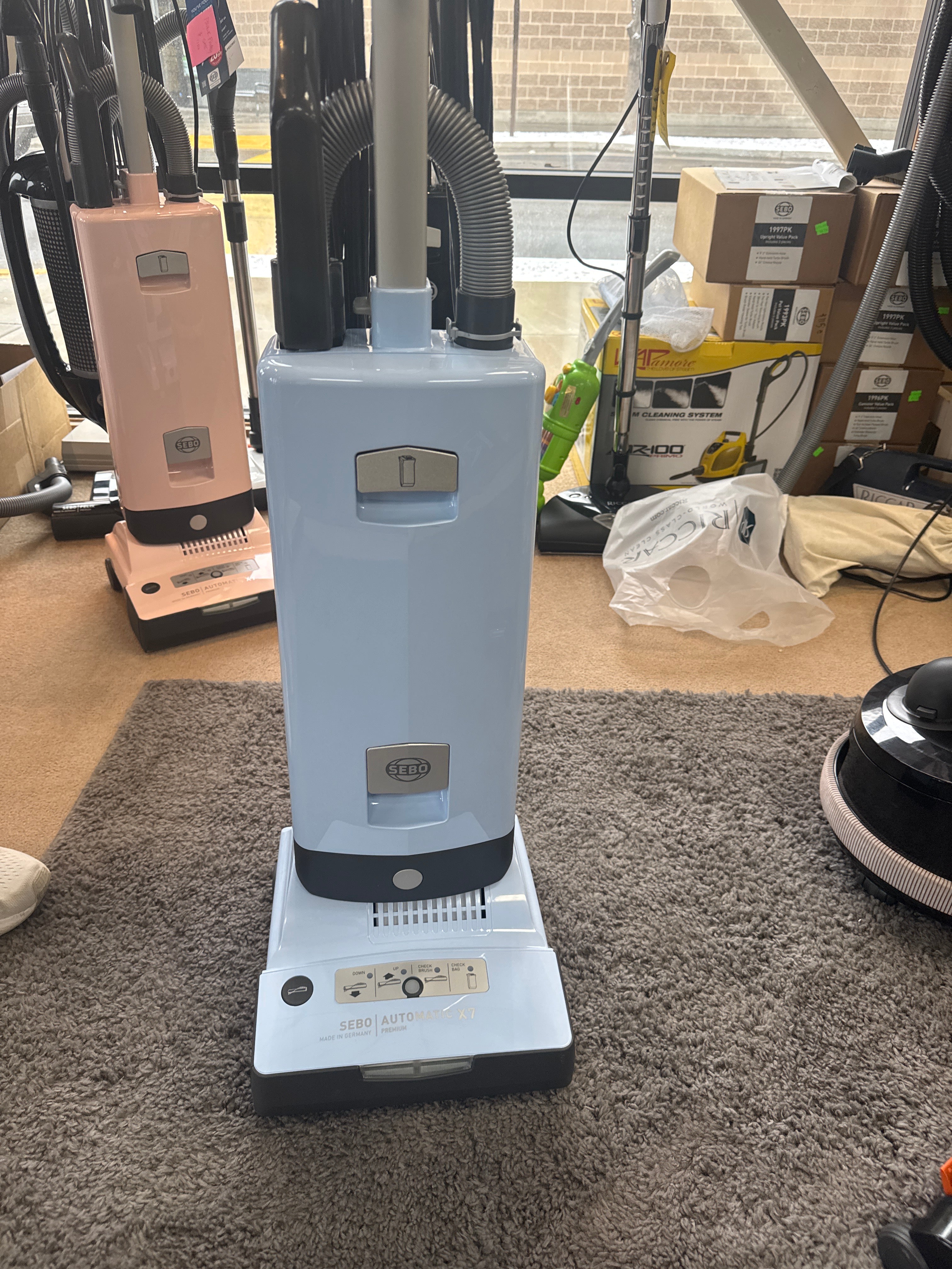SEBO Automatic X7 Premium Units * call for details refurbished units at a Lower price - full extended warranty