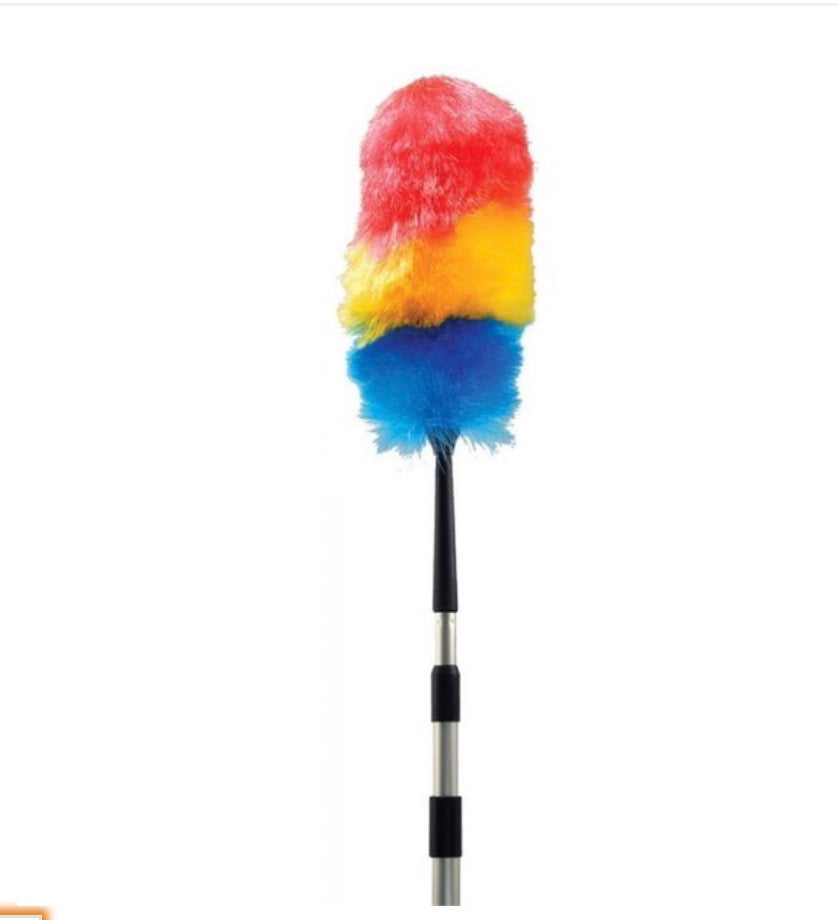 Telescoping rainbow duster